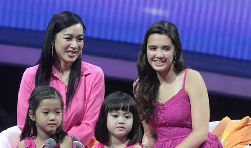 钟丽缇二女儿照片,可爱瞬间引网友热议”