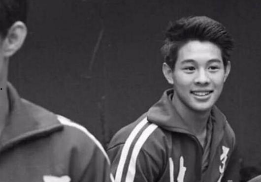 杨皓宇年轻照片,杨皓宇年轻时期风采掠影