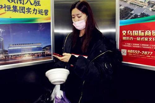 蚌埠专业网红直播人,演绎城市新风尚的直播人生